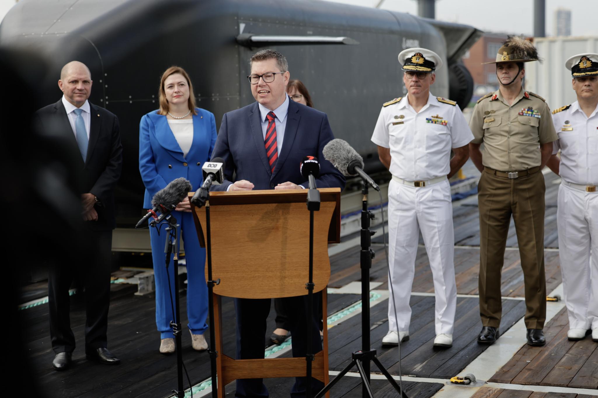 Minister for Defence Industry, The Hon Pat Conroy MP announced at Garden Island, Sydney that the Government will deliver a sovereign, autonomous undersea capability for the Royal Australian Navy, through the Ghost Shark Program. Ghost Shark ‘Alpha’ the first prototype co-developed by Defence Science and Technology Group, the Royal Australian Navy and Anduril Australia was unveiled. Ghost Shark Program is Mission Zero for the Advanced Strategic Capabilities Accelerator (ASCA)