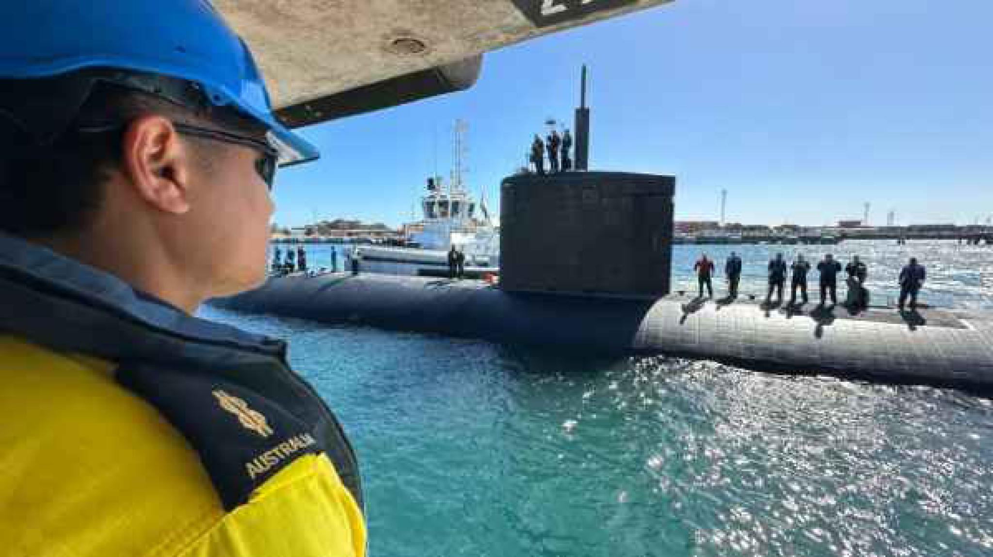 US Navy Submarine