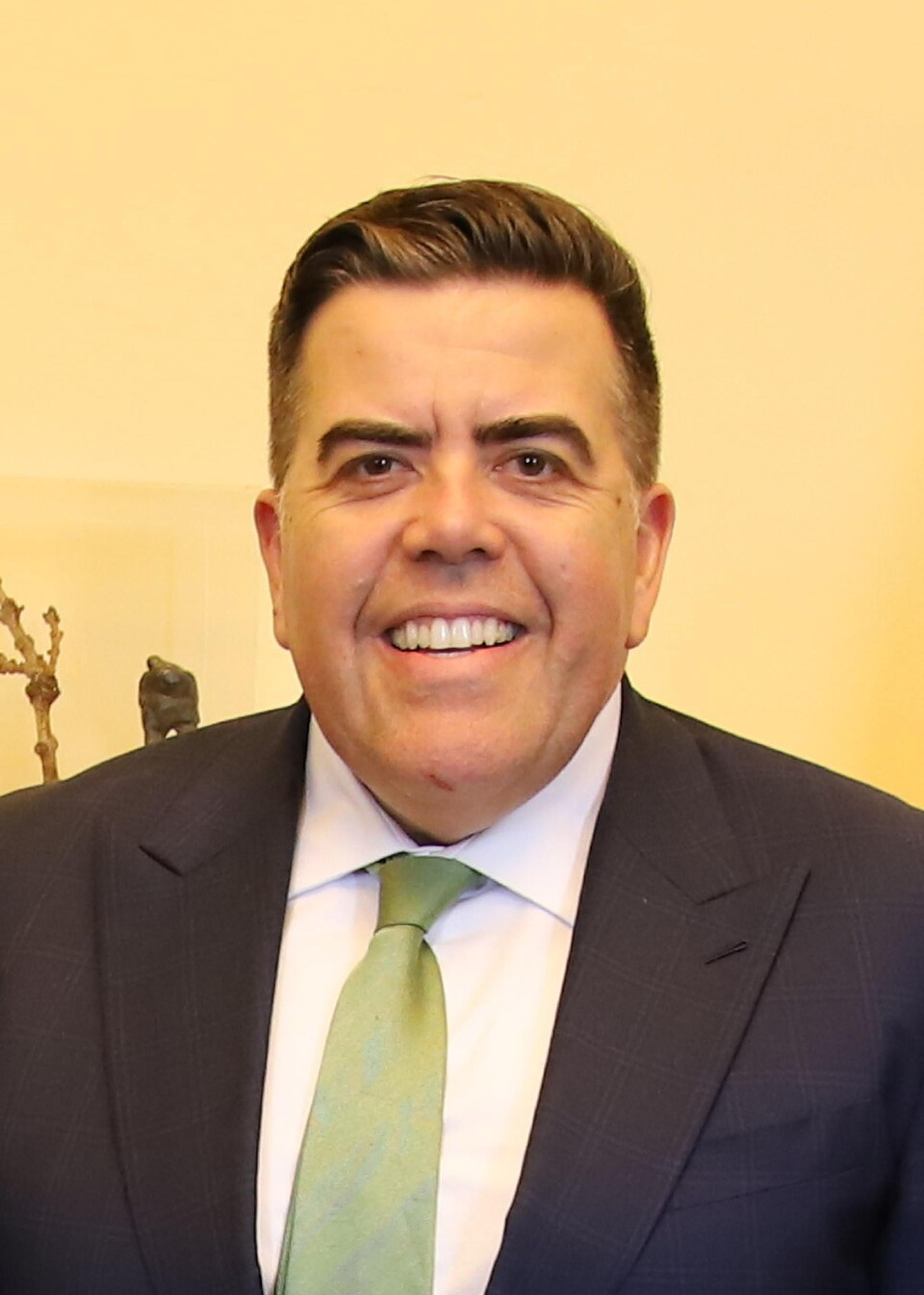 Milton Dick MP portrait 2023