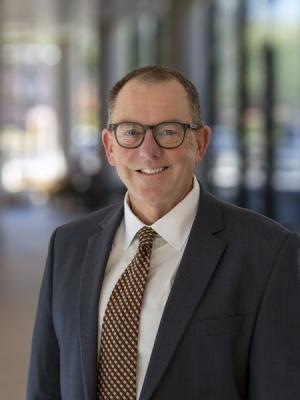 Michael Schwager headshot